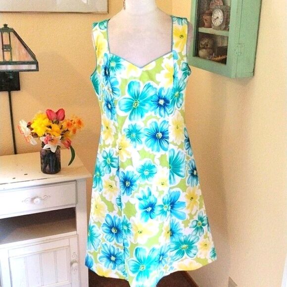 Pierre Cardin Floral Dress - Picture 8 of 8